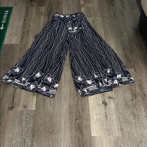 Gracia Blue and White Vined and Striped Floral Wide Leg Pants